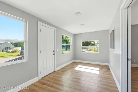 1610 Craig Avenue Titusville FL 32780