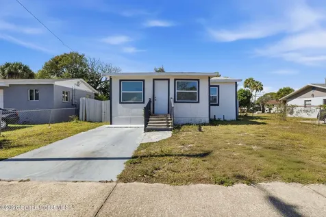 1610 Craig Avenue Titusville FL 32780
