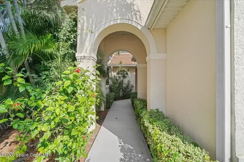 8200 Simpkins Way Melbourne FL 32940