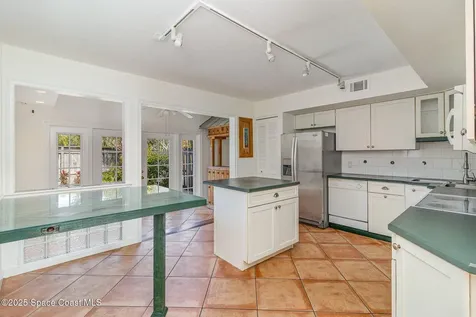 1800 S Orlando Avenue Cocoa Beach FL 32931