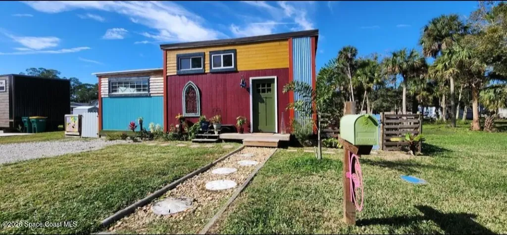 232 Flamingo Drive Cocoa FL 32926