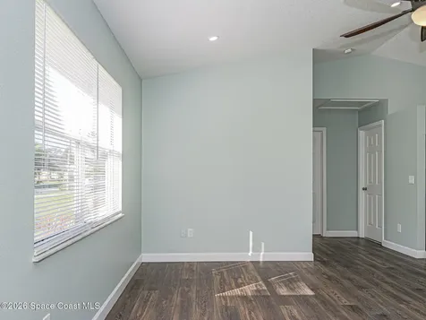 756 18th Place SW Vero Beach FL 32962