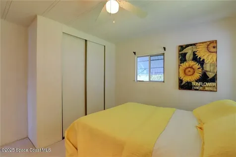 912 Oriole Circle Barefoot Bay FL 32976