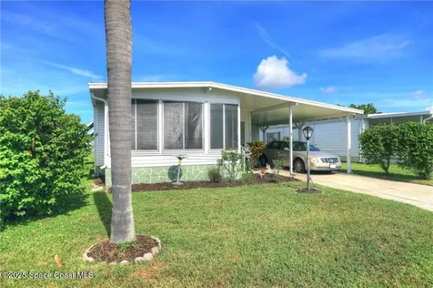 912 Oriole Circle Barefoot Bay FL 32976