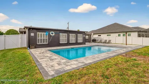 113 Deleon Road Cocoa Beach FL 32931