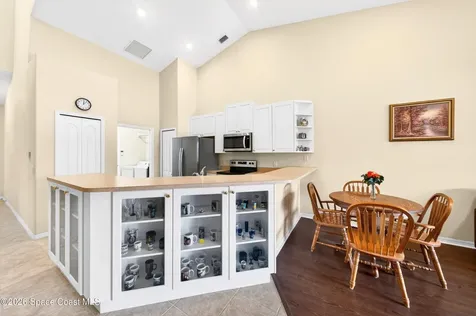 2670 Camberly Circle Melbourne FL 32940