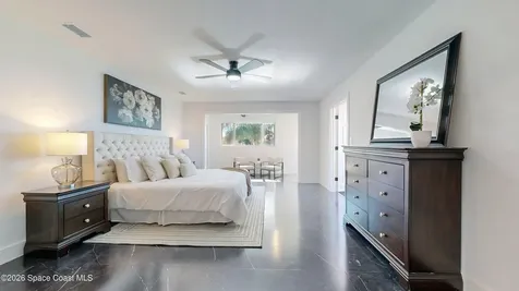 807 W Central Boulevard Cape Canaveral FL 32920