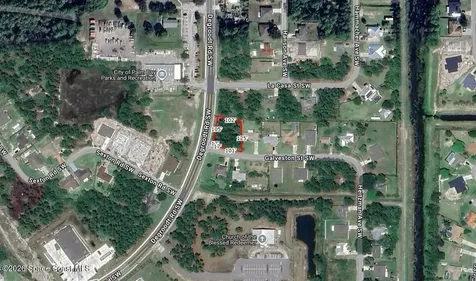 1187 Degroodt Road SW Palm Bay FL 32908