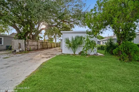 2154 Henry Street NE Palm Bay FL 32905