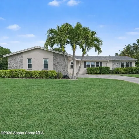 214 Via De La Reina Merritt Island FL 32953