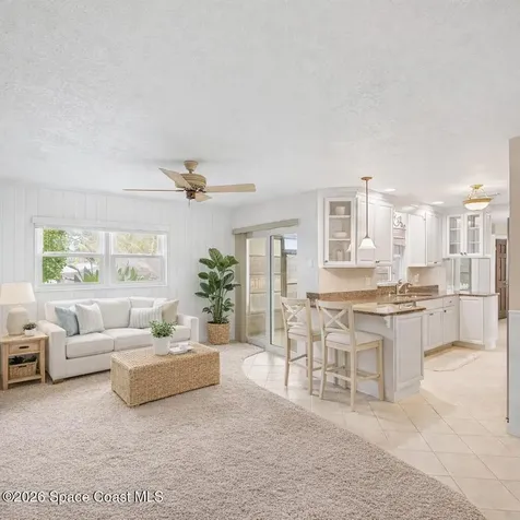 214 Via De La Reina Merritt Island FL 32953