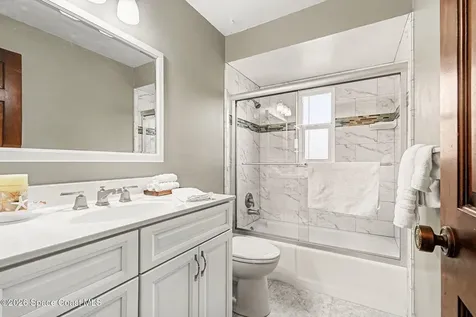 214 Via De La Reina Merritt Island FL 32953