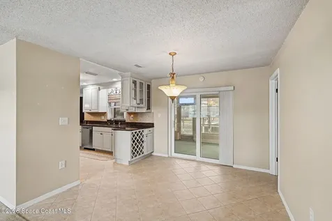 214 Via De La Reina Merritt Island FL 32953