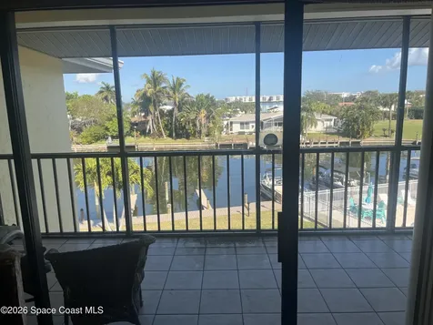 300 S Banana River Boulevard Cocoa Beach FL 32931