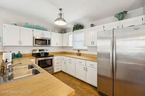 1530 Lisa Avenue Fernandina Beach FL 32034