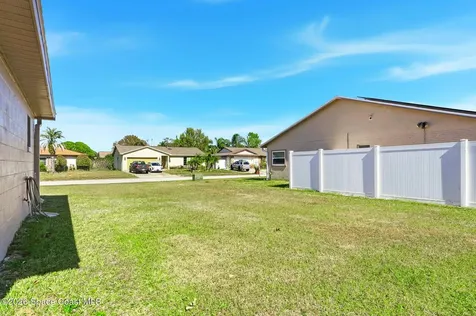 2519 Mill Run Boulevard Kissimmee FL 34744