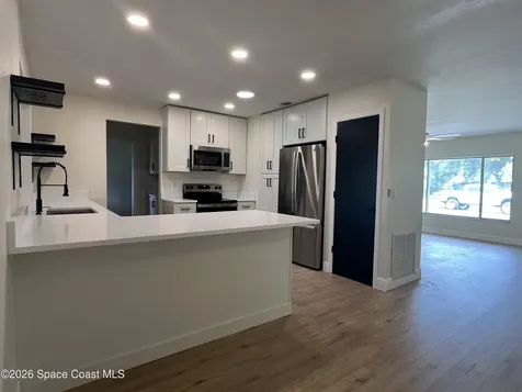 1171 Riviera Drive NE Palm Bay FL 32905