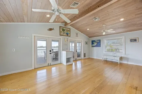 25 Vip Island Grant FL 32949
