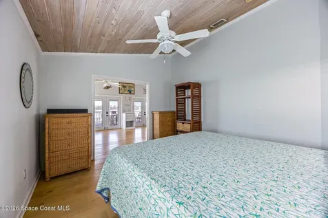 25 Vip Island Grant FL 32949