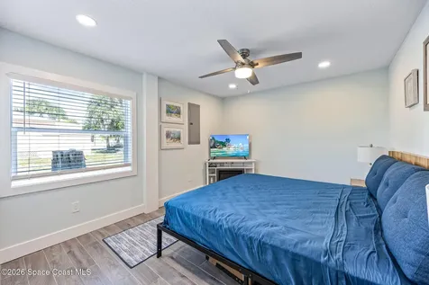 25 Vip Island Grant FL 32949
