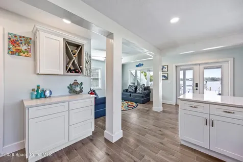 25 Vip Island Grant FL 32949