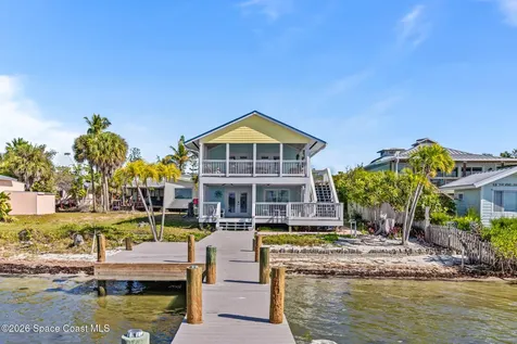25 Vip Island Grant FL 32949