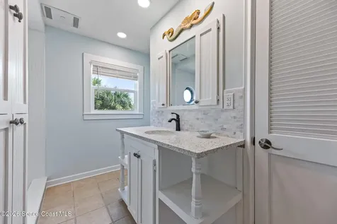 25 Vip Island Grant FL 32949