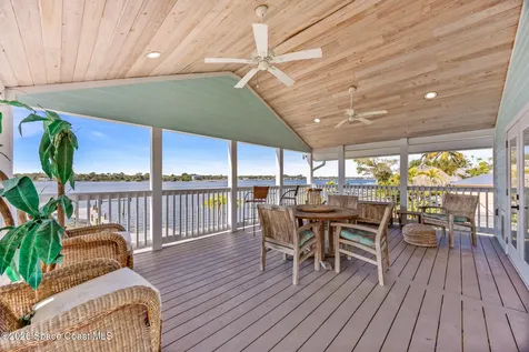 25 Vip Island Grant FL 32949