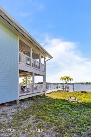 25 Vip Island Grant FL 32949