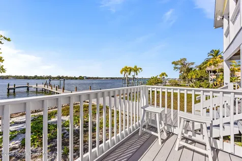 25 Vip Island Grant FL 32949