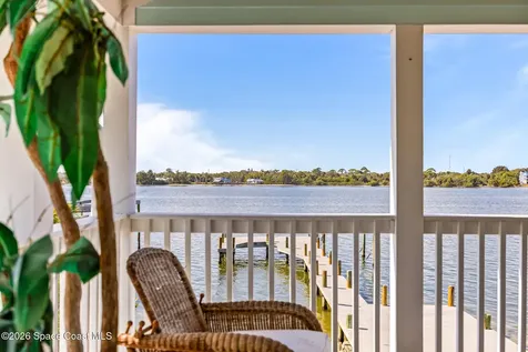 25 Vip Island Grant FL 32949