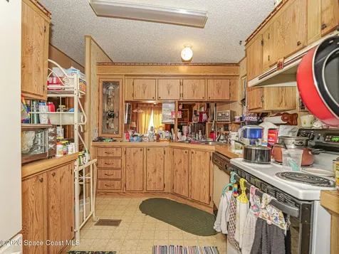 37 Sapphire Street Melbourne FL 32904