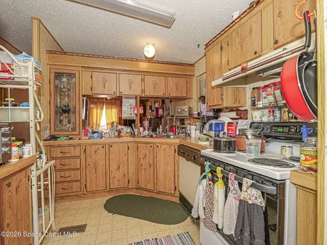 37 Sapphire Street Melbourne FL 32904