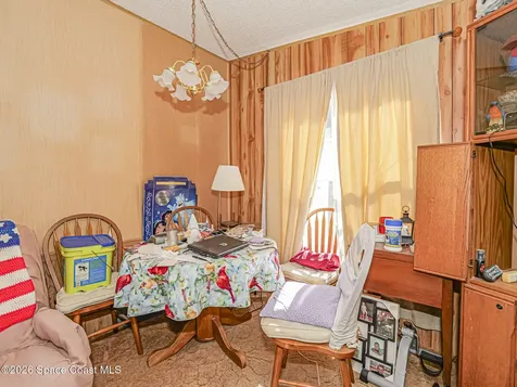 37 Sapphire Street Melbourne FL 32904