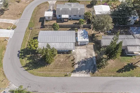 37 Sapphire Street Melbourne FL 32904
