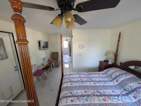 2050 N Shannon Avenue Indialantic FL 32903