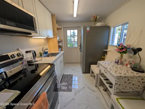 2050 N Shannon Avenue Indialantic FL 32903