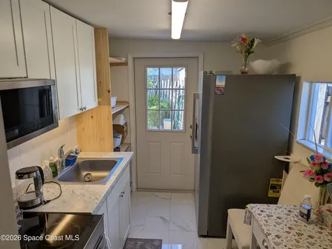 2050 N Shannon Avenue Indialantic FL 32903