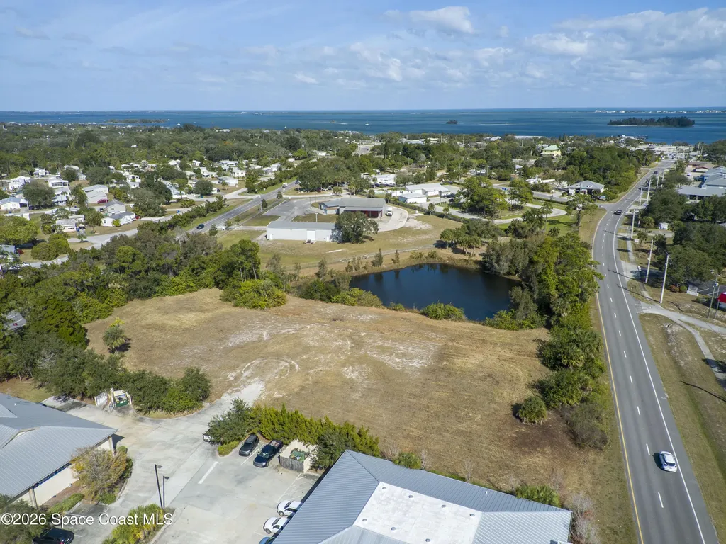 200 & 203 Sebastian Boulevard Sebastian FL 32958