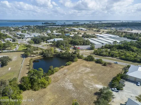 200 & 203 Sebastian Boulevard Sebastian FL 32958