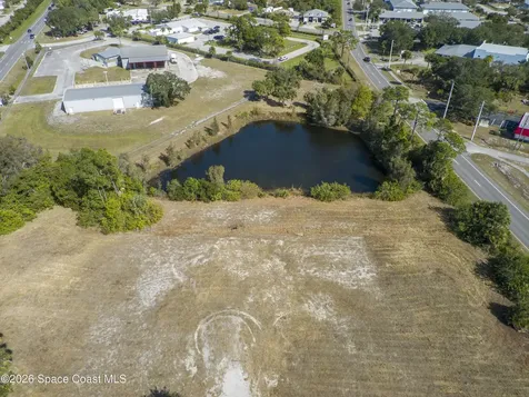 200 & 203 Sebastian Boulevard Sebastian FL 32958
