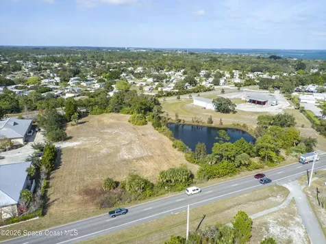 200 & 203 Sebastian Boulevard Sebastian FL 32958