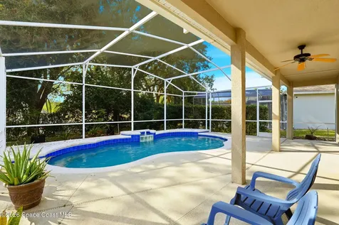 2424 Stone Cross Circle Orlando FL 32828