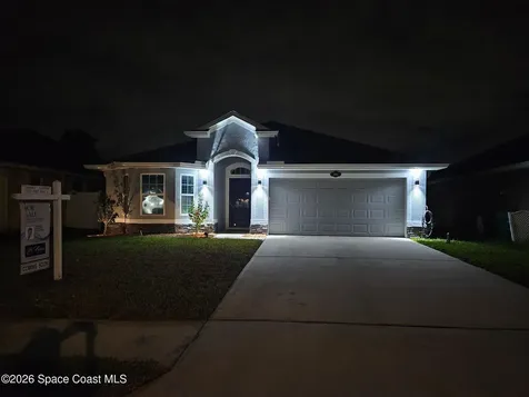 1636 Alaqua Way Melbourne FL 32904