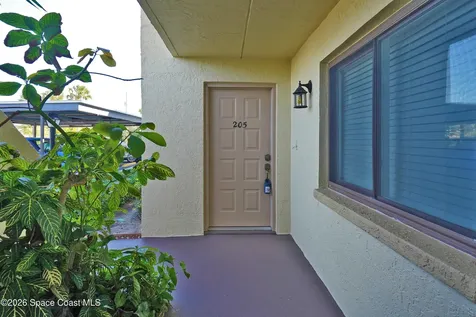 220 S 5th Street Cocoa Beach FL 32931