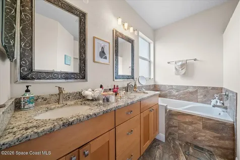 1611 Bridgeport Circle Rockledge FL 32955