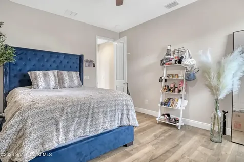 7922 Strom Park Drive Melbourne FL 32940