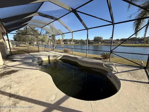 5303 Yaupon Holly Drive Cocoa FL 32927