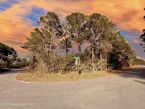 3135 Halcomb Avenue SE Palm Bay FL 32909