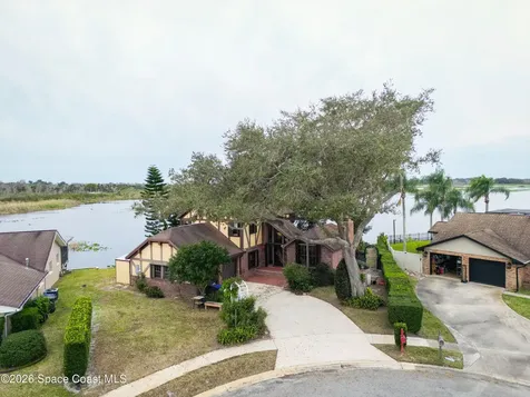 4235 Tiwa Lane Titusville FL 32796